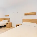 Micampus Avenida Del Puerto - Residencia De Estudiantes * Valencia