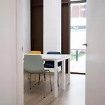 Micampus Avenida Del Puerto - Residencia De Estudiantes *