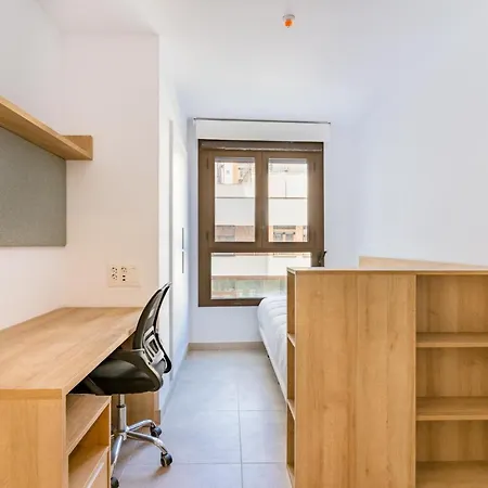 Micampus Avenida Del Puerto - Residencia De Estudiantes 발렌시아