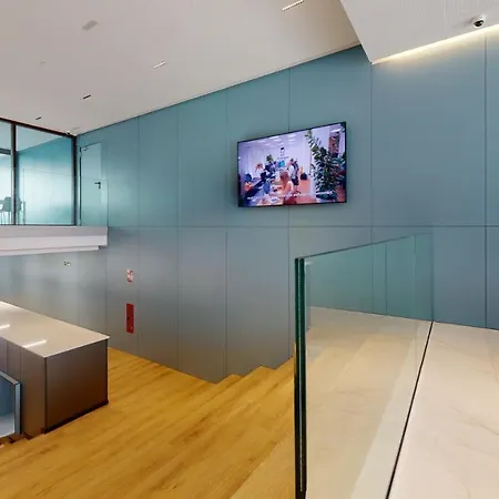 Micampus Avenida Del Puerto - Residencia De Estudiantes * 발렌시아
