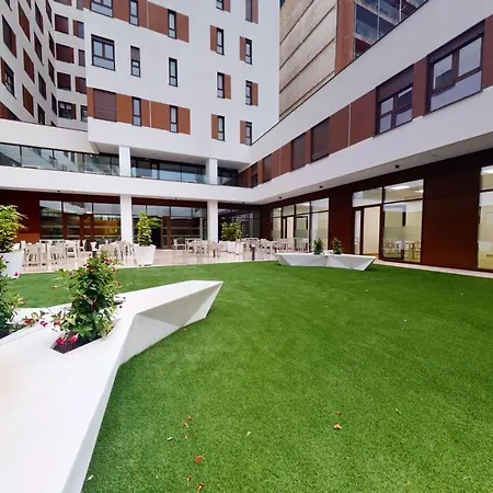 Micampus Avenida Del Puerto - Residencia De Estudiantes *