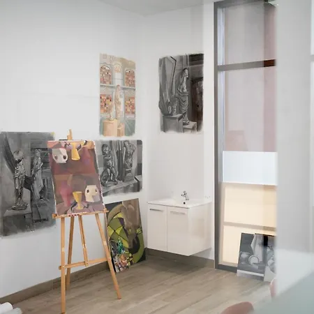 Micampus Avenida Del Puerto - Residencia De Estudiantes * 발렌시아