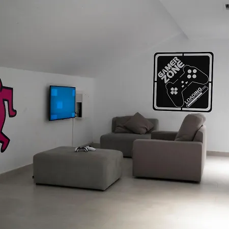 아파트 Micampus Avenida Del Puerto - Residencia De Estudiantes