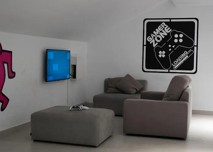 Apartman Micampus Avenida Del Puerto - Residencia De Estudiantes